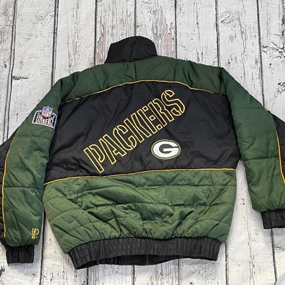 Vintage Green Bay Packers Pro Player 1990s Zip Up Puffy NFL Football Jacket - Picture 2 of 9
